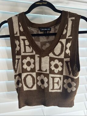 freeforall Brown & Cream Graphic Knit V-Neck Sweater Vest